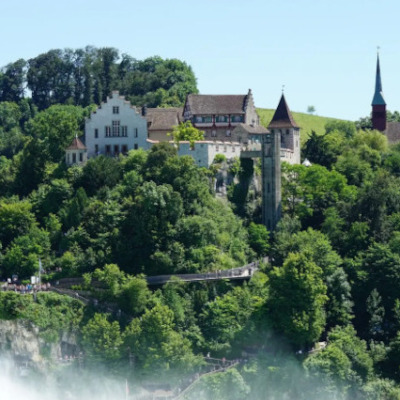 thumbnail Restrict Zuerich wants to renovate the Castle Laufen