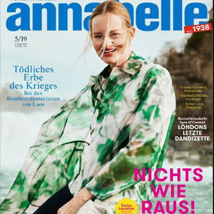 Annabelle Model am Rheinfall