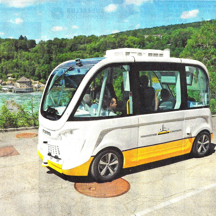 thumbnail Driver-free car at the rheinfalls