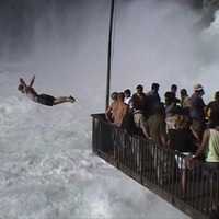 thumbnail Dangerous Sport at the rheinfalls    