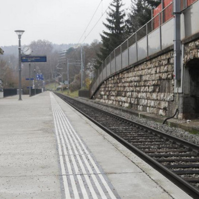 thumbnail No fast train stop in Neuhausen